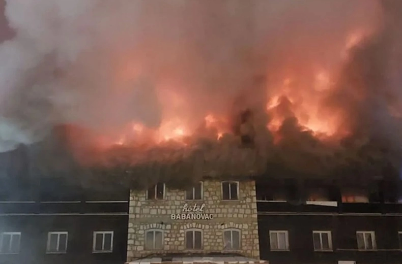 HOTEL BABANOVAC - Jedan od simbola planine Vlašić stradao u požaru
